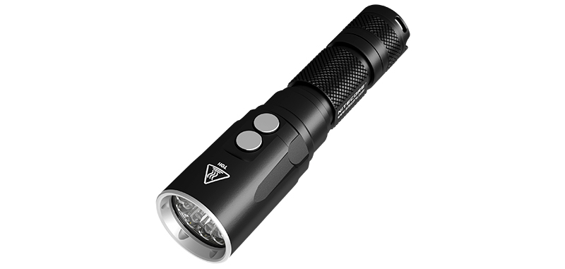 Lampe torche de plongée Nitecore DL20